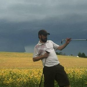 Meet your Posher, Eric